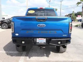 Ford F-150 2018 4x4 XLT 4dr SuperCrew 5.5 ft. SB