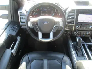 Ford F-150 2018 4x4 King Ranch 4dr SuperCrew con 5.5 ft. SB.