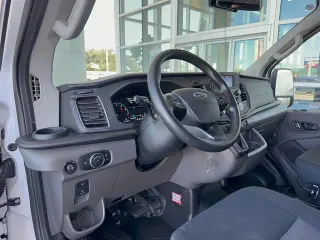 Ford Transit 2025 250 3dr SWB techo bajo furgón de carga