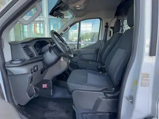 Ford Transit 2025 250 3dr SWB techo bajo furgón de carga