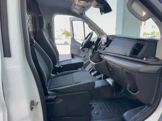 Ford Transit 2025 250 3dr SWB techo bajo furgón de carga
