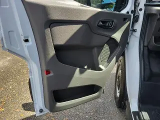 Ford Transit 2023 250 3dr SWB Medium Roof Furgón de Carga