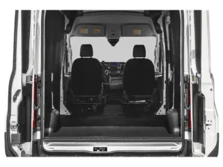 Ford Transit 2023 250 3dr SWB Techo Medio Furgón de Carga