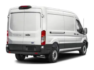 Ford Transit 2023 250 3dr SWB Techo Medio Furgón de Carga