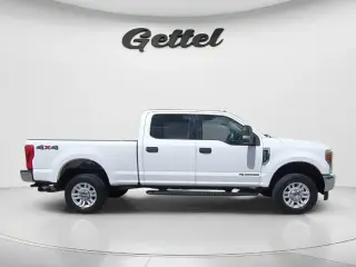 Ford F-250 Super Duty 2019 4x4 XLT Cabina de tripulación 4 puertas 6.8 ft. chata SB