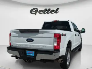 Ford F-250 Super Duty 2019 4x4 XLT Cabina de tripulación 4 puertas 6.8 ft. chata SB