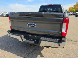 Ford F-250 Super Duty 2017 4x4 Lariat 4puertas Cabina de Tripulación 6.8 ft. SB Pickup