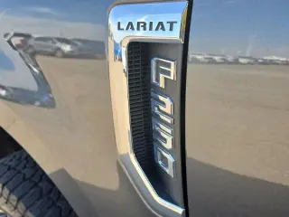 Ford F-250 Super Duty 2017 4x4 Lariat 4puertas Cabina de Tripulación 6.8 ft. SB Pickup