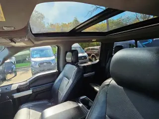 Ford F-250 Super Duty 2017 4x4 Lariat 4puertas Cabina de Tripulación 6.8 ft. SB Pickup