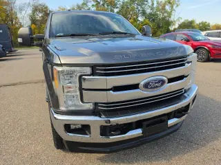 Ford F-250 Super Duty 2017 4x4 Lariat 4puertas Cabina de Tripulación 6.8 ft. SB Pickup