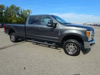 Ford F-250 Super Duty 2017 4x4 Lariat 4puertas Cabina de Tripulación 6.8 ft. SB Pickup