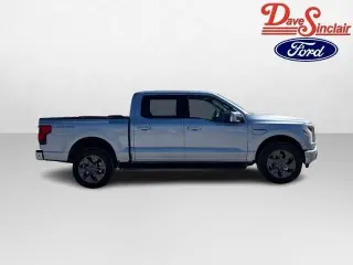 Ford F-150 Lightning 2022 AWD Lariat 4 puertas SuperCrew 5.5 pies SB