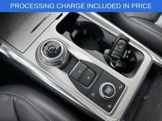 Ford Explorer 2023 AWD XLT SUV 4 puertas