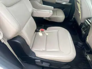 Ford Explorer 2023 AWD XLT 4dr SUV