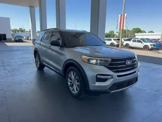 Ford Explorer 2023 XLT SUV de 4 puertas