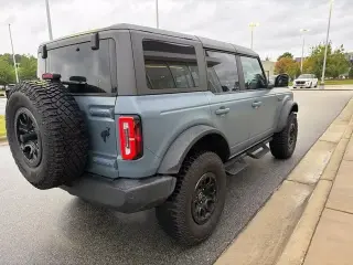 Ford Bronco 2023 4x4 Badlands Advanced SUV de 4 puertas
