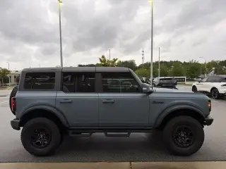 Ford Bronco 2023 4x4 Badlands Advanced SUV de 4 puertas
