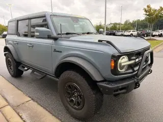 Ford Bronco 2023 4x4 Badlands Advanced SUV de 4 puertas