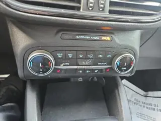 Ford Escape Hybrid 2024 AWD ST-Line Select SUV 4 puertas