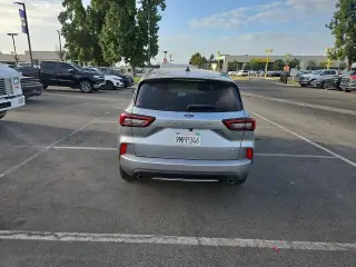 Ford Escape Hybrid 2024 AWD ST-Line Select SUV 4 puertas