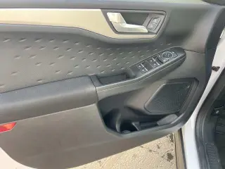 Ford Escape 2020 AWD SE SUV 4 puertas