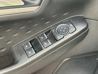 Ford Escape 2020 AWD SE SUV 4 puertas