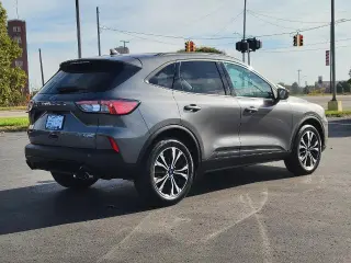 Ford Escape 2022 AWD SE 4dr SUV