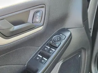 Ford Escape 2022 AWD SE 4dr SUV