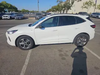 Ford Escape 2023 ST-Line 4dr SUV