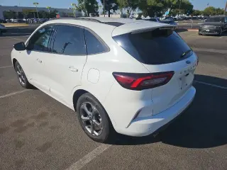 Ford Escape 2023 ST-Line 4dr SUV