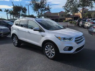 Ford Escape 2018 Titanium SUV de 4 puertas