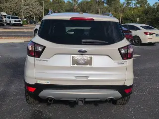 Ford Escape 2018 Titanium SUV de 4 puertas