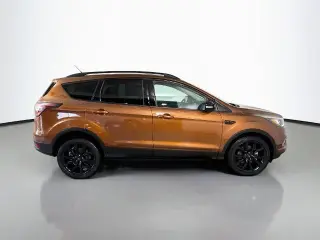 Ford Escape 2017 Titanium SUV 4 puertas