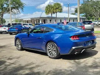 Ford Mustang 2024 EcoBoost Premium Cupé 2 puertas