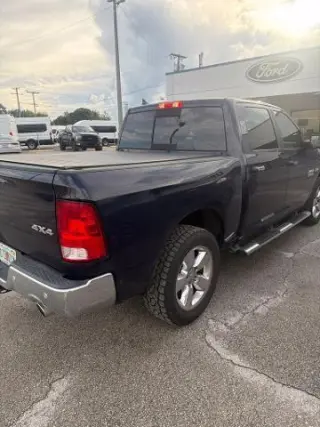 Ram 1500 2017 4x4 SLT 4 puertas Crew Cab batea de 5.5 pies
