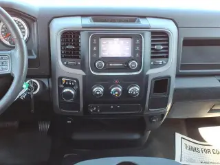 Ram 1500 Classic 2022 4x2 Tradesman 4dr Quad Cab 6.3 ft. SB Pickup