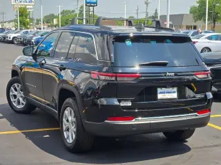 Jeep Grand Cherokee 2023 4x4 Limited SUV de 4 puertas