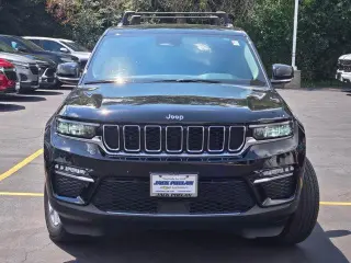 Jeep Grand Cherokee 2023 4x4 Limited SUV de 4 puertas