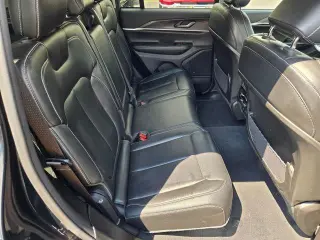 Jeep Grand Cherokee 2023 4x4 Limited SUV de 4 puertas