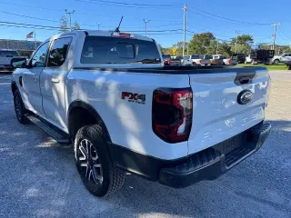 Ford Ranger 2024 4x4 Lariat 4puertas SuperCrew 5.0 pies SB