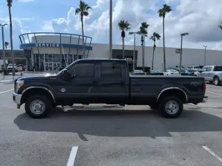 Ford F-250 Super Duty 2015 4x4 XL 4dr Crew Cab 6.8 ft. Pickup