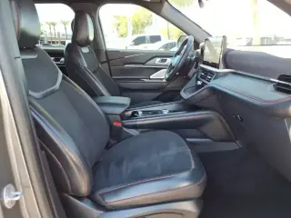 Ford Explorer 2025 AWD ST SUV de 4 puertas