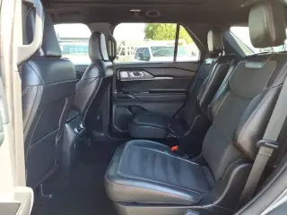 Ford Explorer 2025 AWD ST SUV de 4 puertas