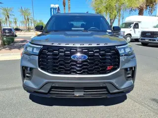 Ford Explorer 2025 AWD ST SUV de 4 puertas