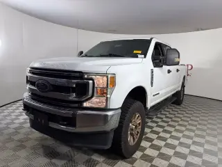 Ford F-250 Super Duty 2020 4x4 XLT 4 puertas Cabina Crew 6.8 pies SB pickup