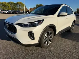 Ford Escape 2023 AWD Platinum 4dr SUV