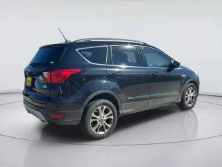 Ford Escape 2019 SEL 4dr SUV