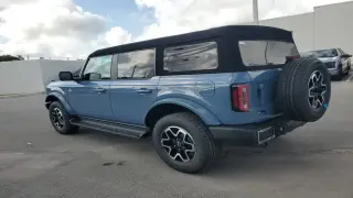 Ford Bronco 2025 4x4 Outer Banks 4dr SUV