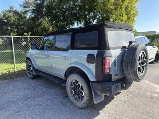 Ford Bronco 2022 4x4 Outer Banks SUV de 4 puertas