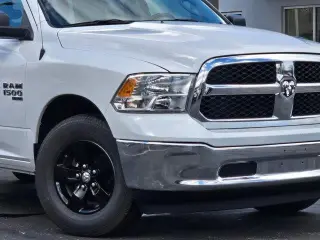 Ram 1500 Classic 2024 4x4 SLT 4dr Quad Cab 6.3 ft. SB Pickup